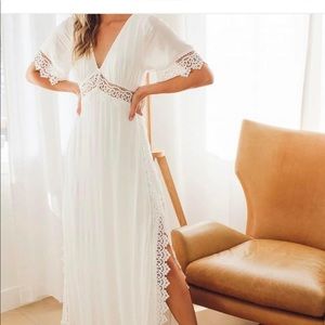 Lulus: sweeten the occasion white lace short sleeve maxi dress